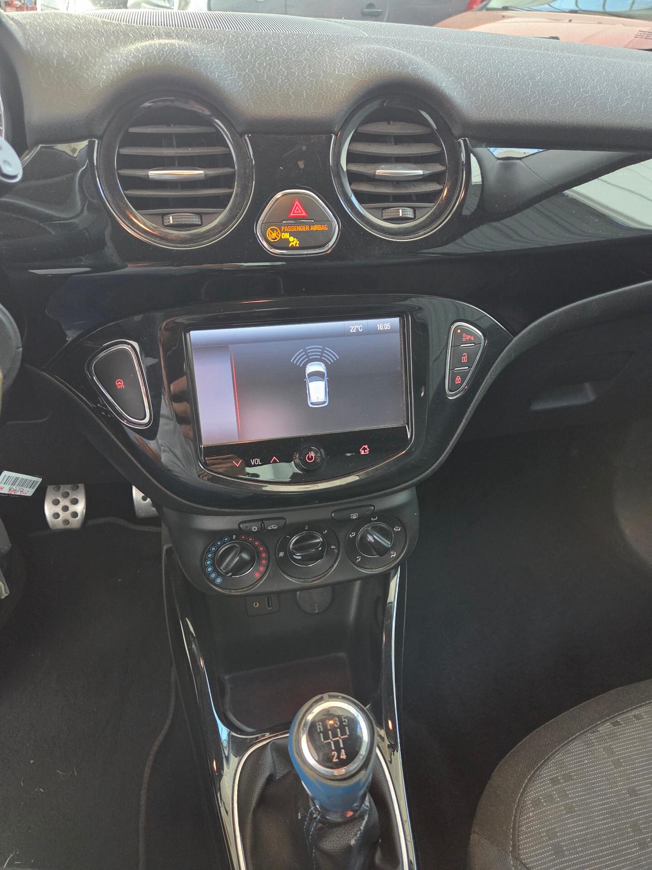 Opel Adam 1.2 70 CV