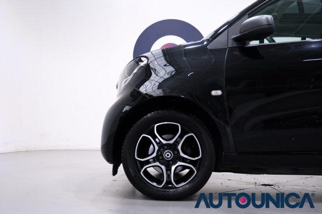 SMART ForTwo 70 1.0 TWINAMIC TETTO PANORAMA NEOPATENTATI
