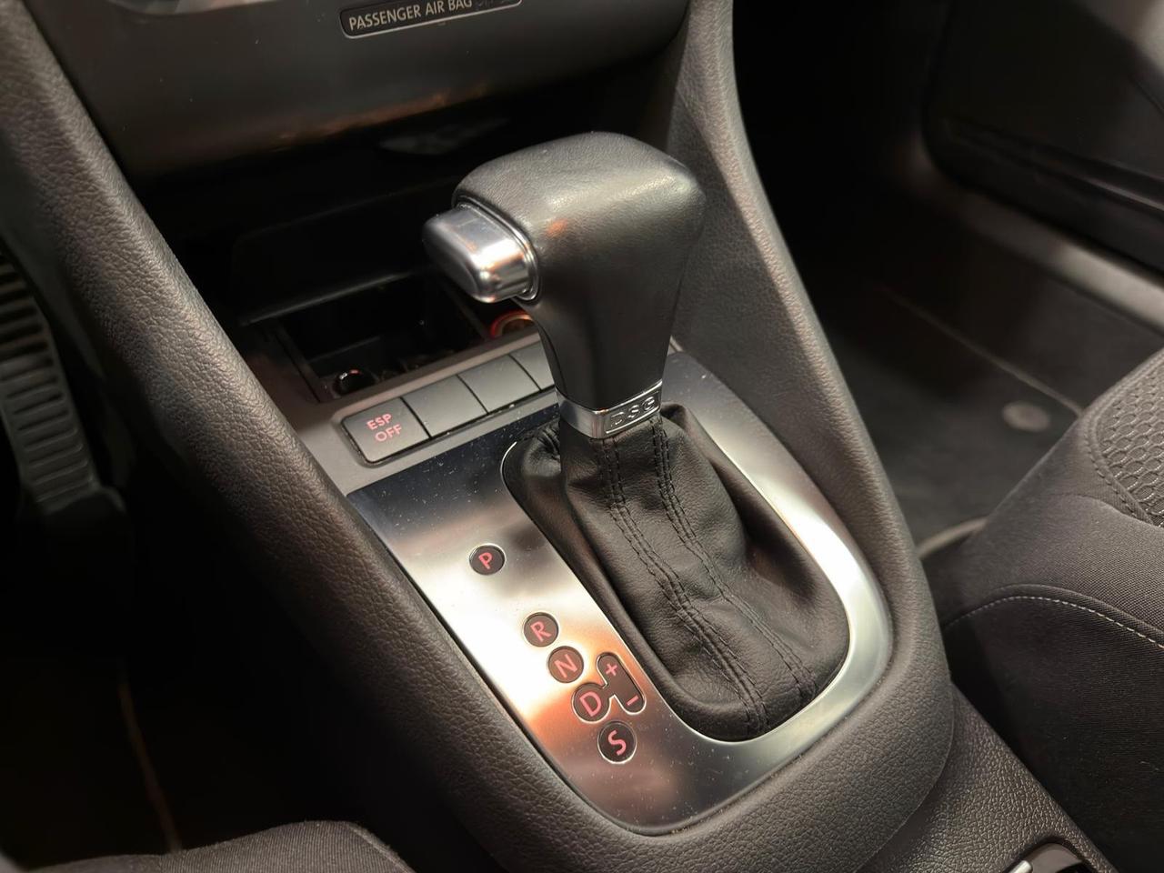 Volkswagen Golf 1.4 TSI 160CV 5p. R-LINE DSG