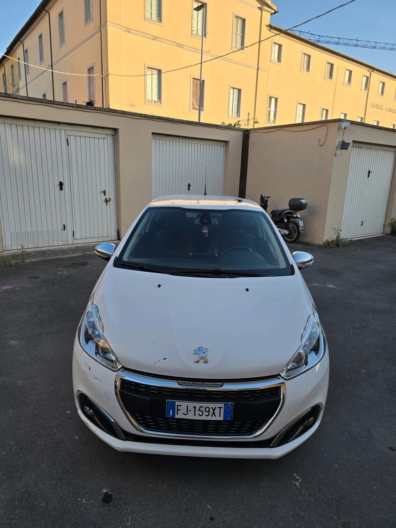 Peugeot 208 BlueHDi 100 3 porte GT Line