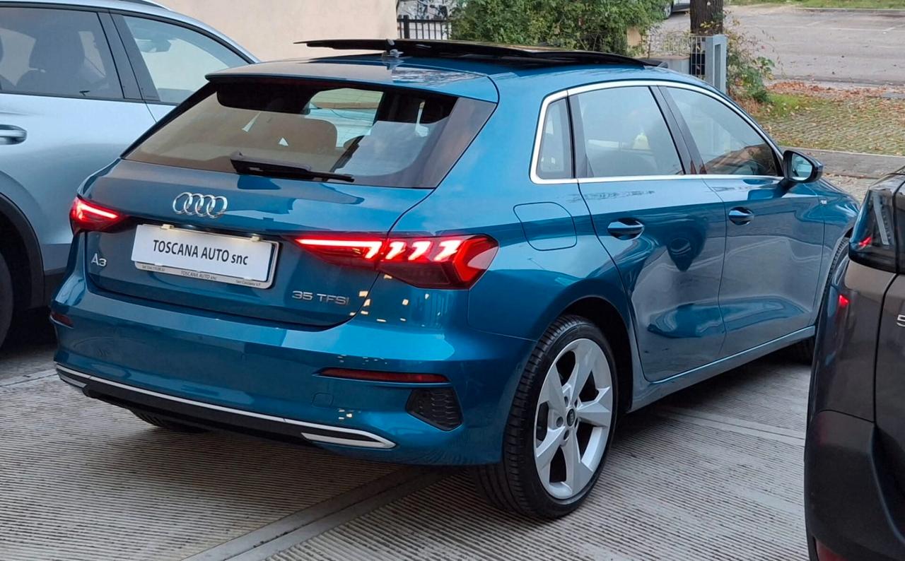 Audi A3 SPB 35 TFSI S tronic line edition tetto panoramico