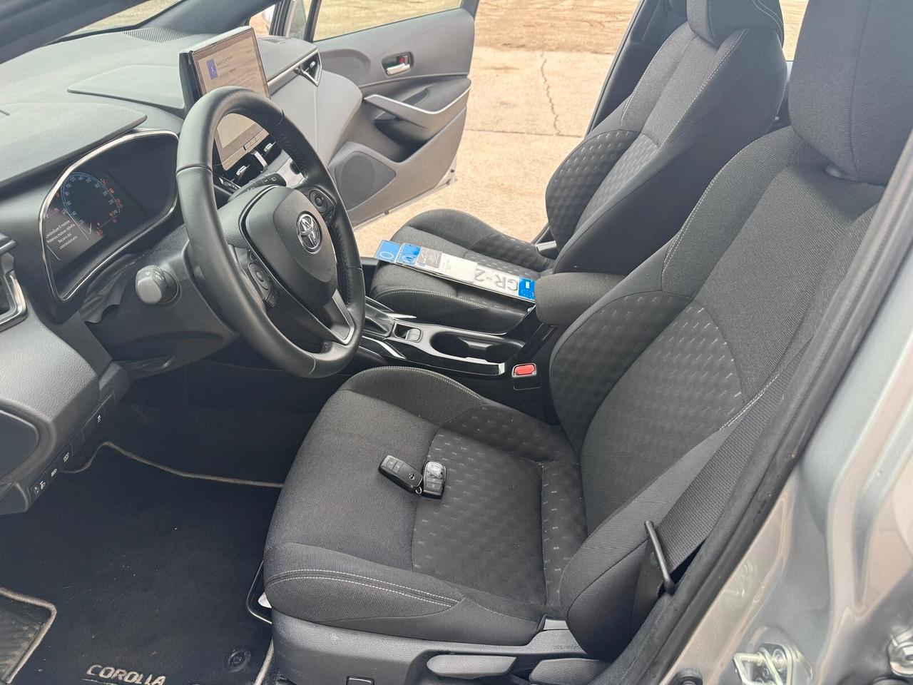 Toyota Corolla Touring Sports 1.8h auto START INCIDENTATA