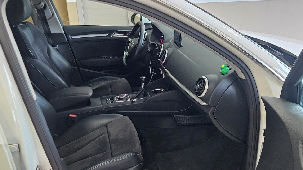 Audi A3 1.6 TDI clean diesel Ambition