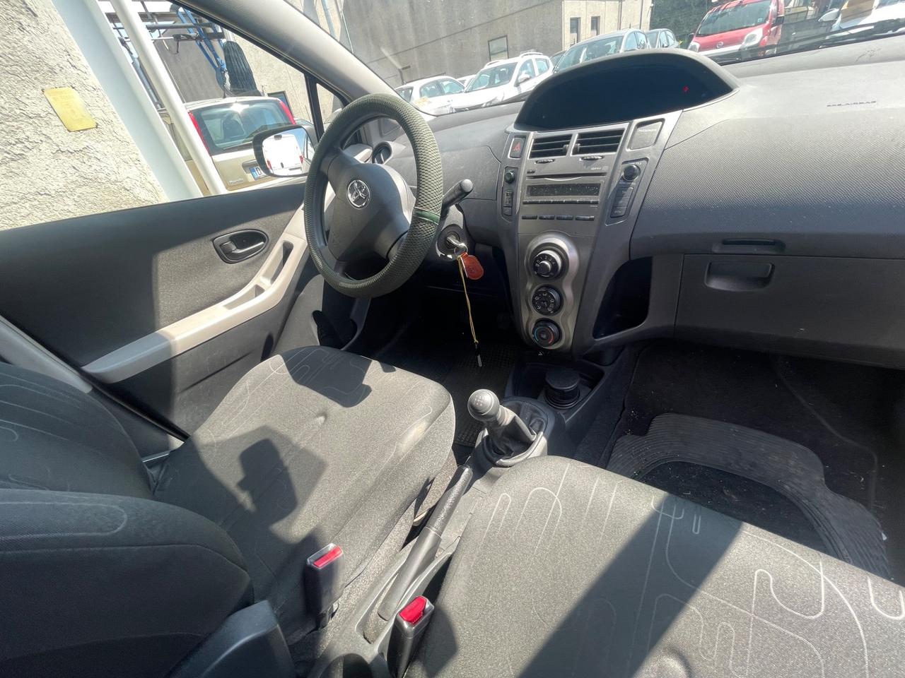 Toyota Yaris Toyota yaris 1.0 benzina, anno 2008, 120.000 km