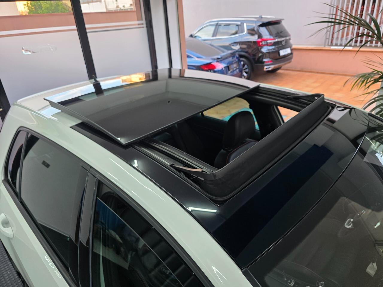 Volkswagen Golf 7.5 2.0 TSI 230CV GTI 7,5 MANUALE TETTO