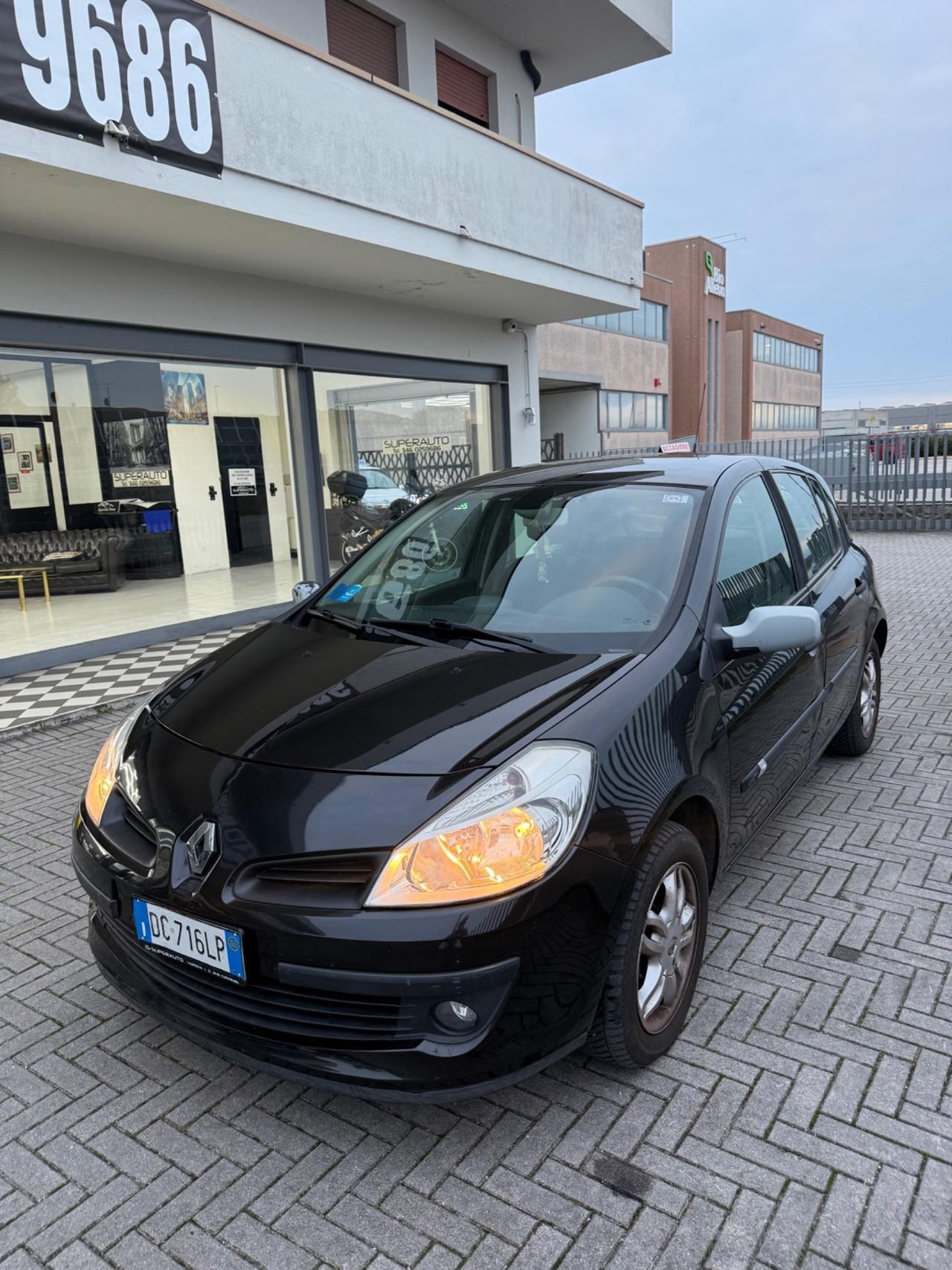 Renault Clio 1.5 dCi 85CV 5 porte Luxe