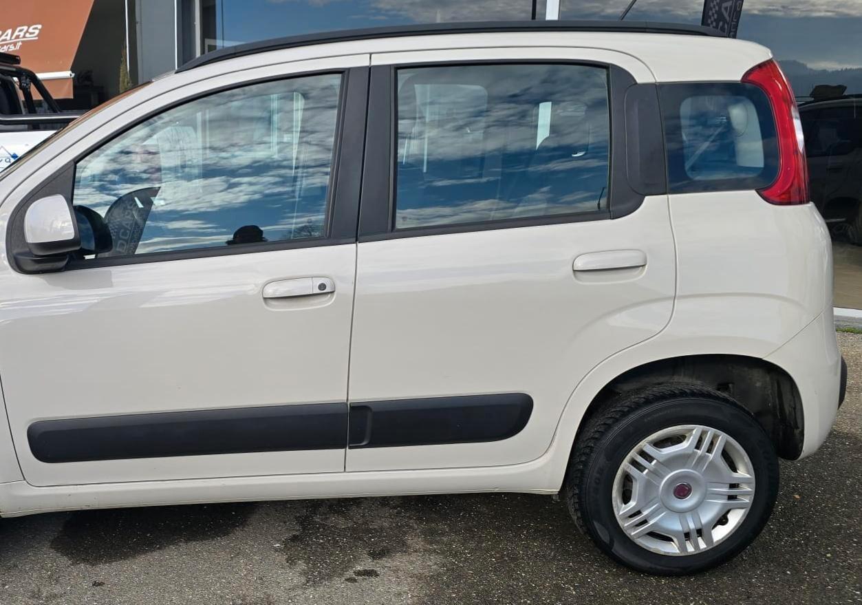 Fiat Panda 0.9 TwinAir Turbo Natural Power Lounge
