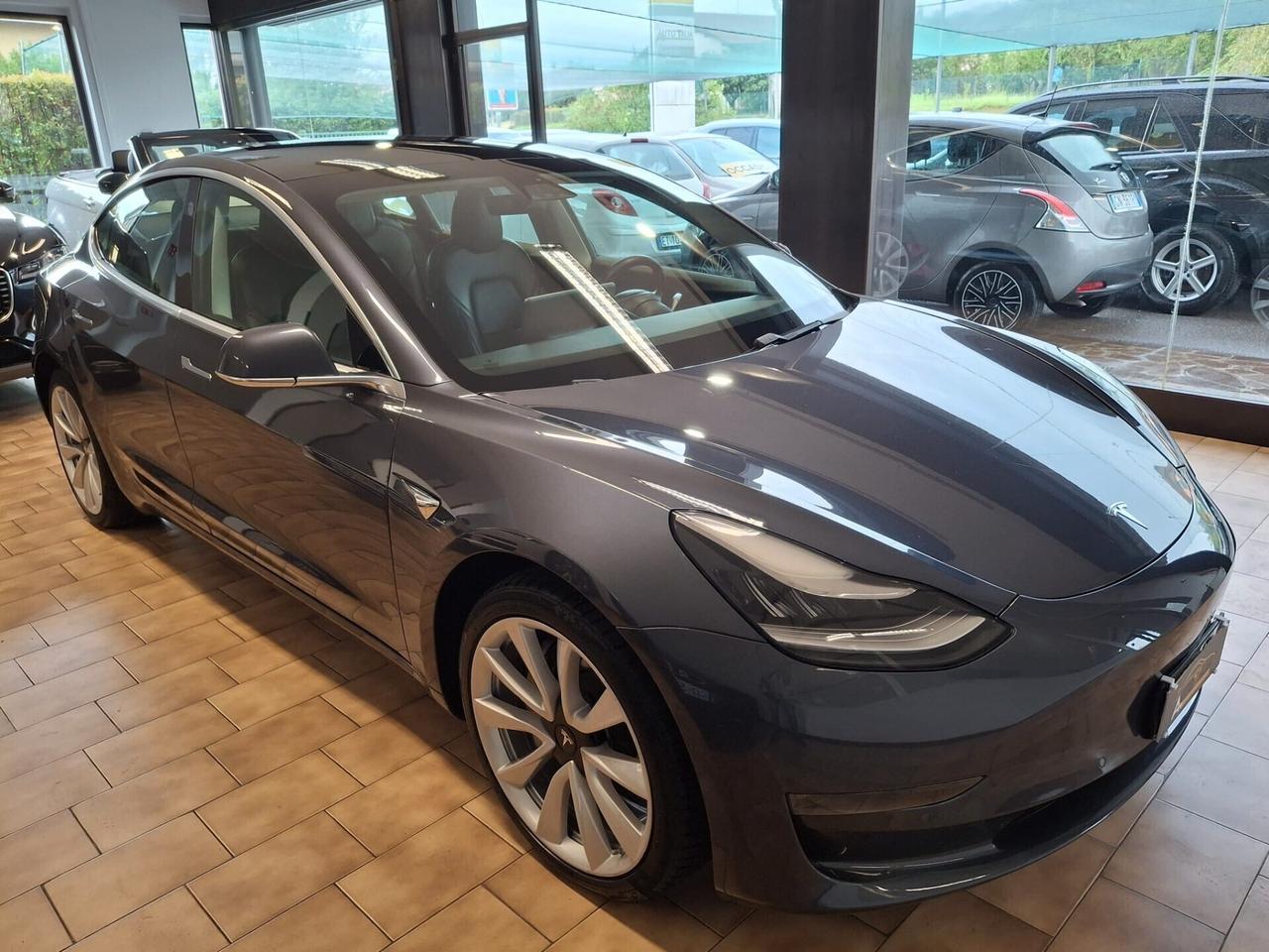 Tesla Model 3 Long Range Dual Motor awd