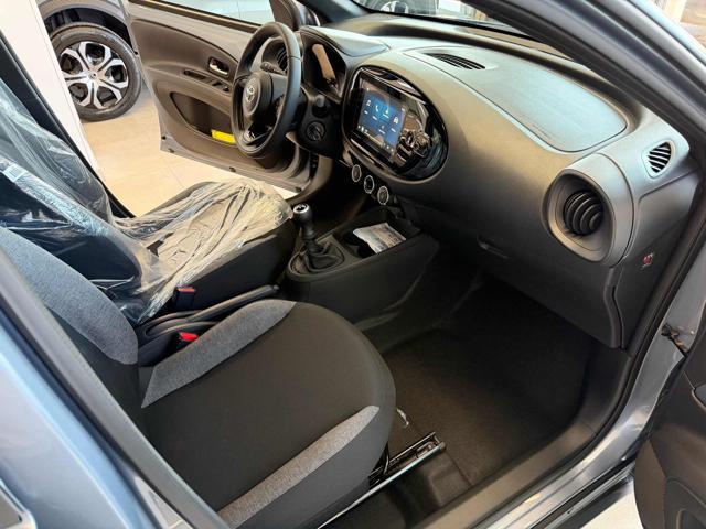 TOYOTA Aygo X 1.0 VVT-i 72 CV 5 porte Active Km0