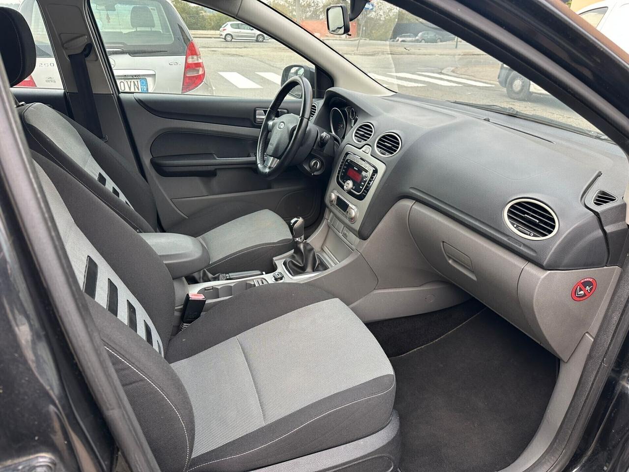 Ford Focus 1.6 TDCi (110CV) 5p. Tit. DPF