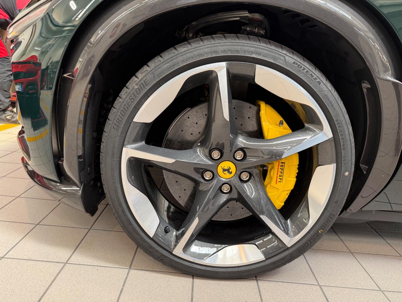 Ferrari Purosangue - SUBENTRO LEASING