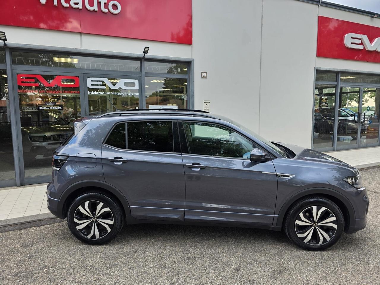Volkswagen T-Cross 1.0 TSI 110 CV DSG R-Line