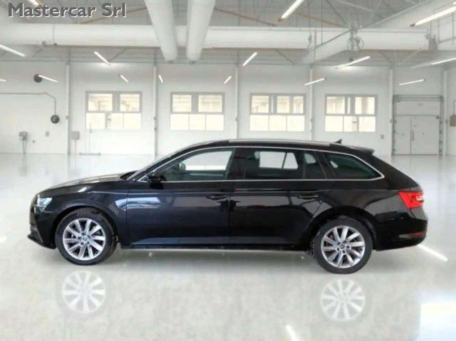 SKODA Superb Superb III Wagon iV 1.4 tsi phev Executive dsg -