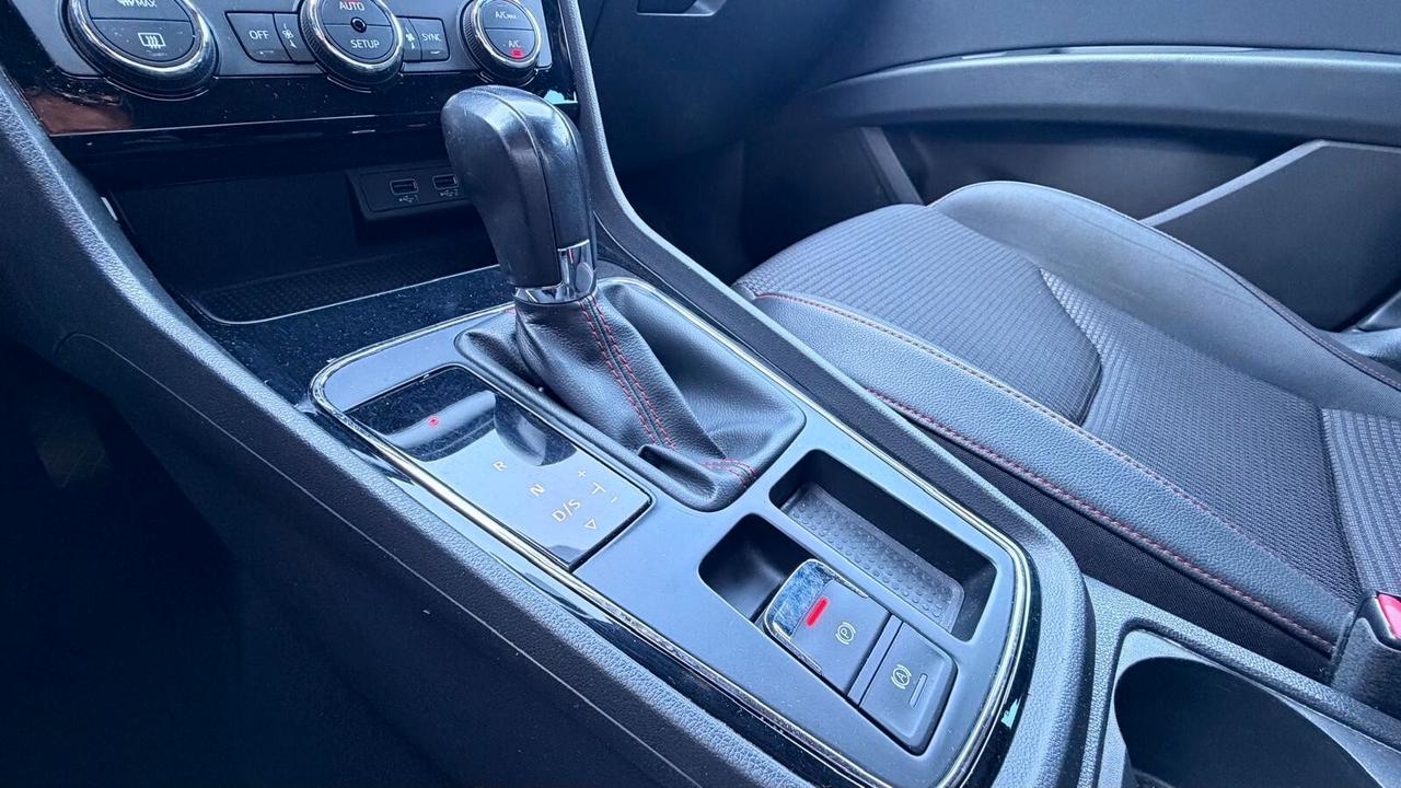 Seat Leon 1.5 TGI DSG 5p. FR