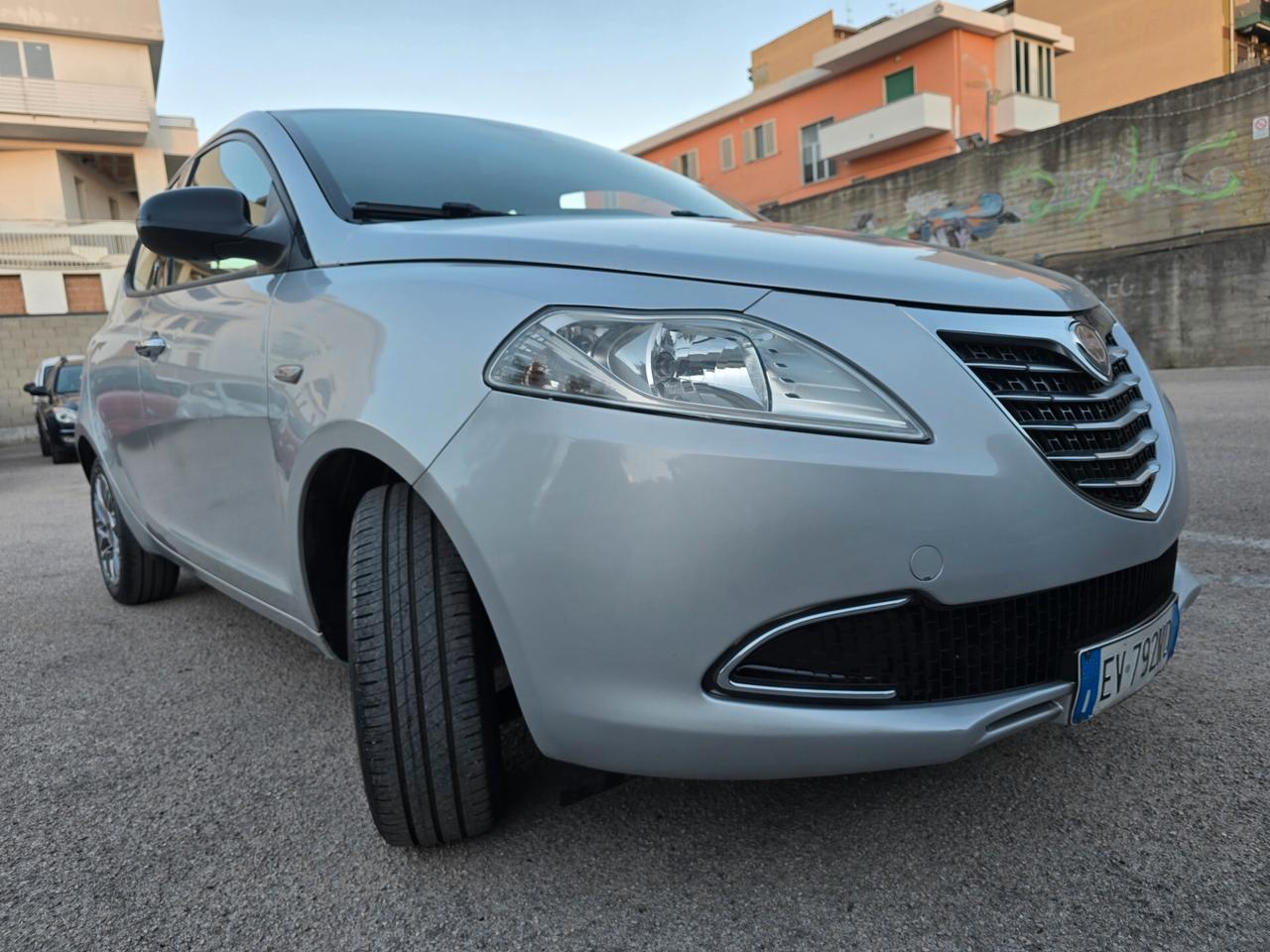 Lancia Ypsilon 1.2 GPL EURO5 69 CV FULL OPT 2014