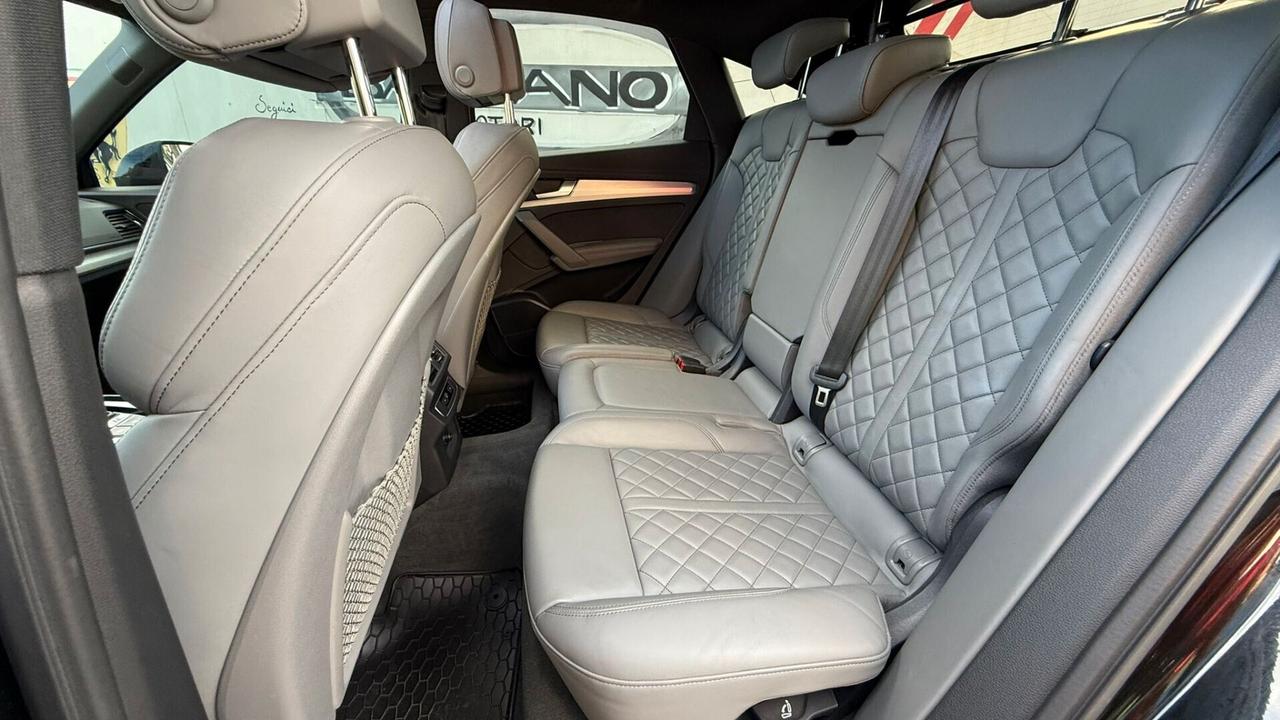 AUDI SQ5 SPORT ATTITUDE 2021 N1 AUTOCARRO