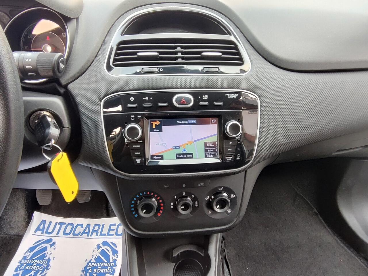 Fiat Punto 1.2 BENZINA Young NAVIGATORE