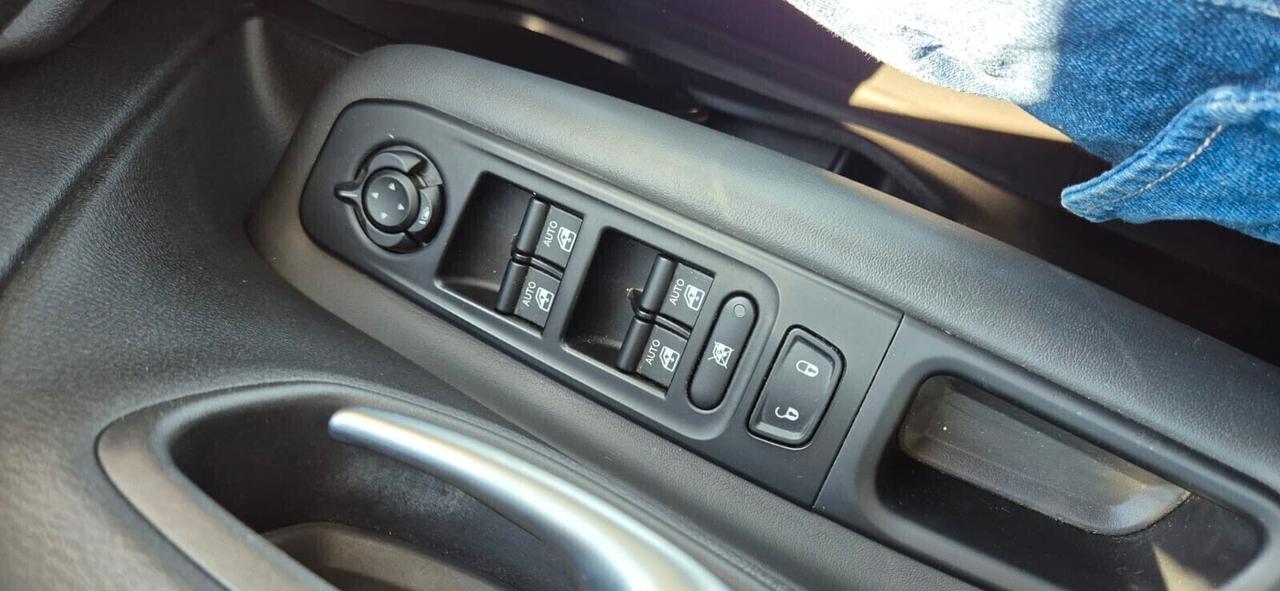 Jeep Renegade 1.0 120cv Limited - Garanzia 3 anni