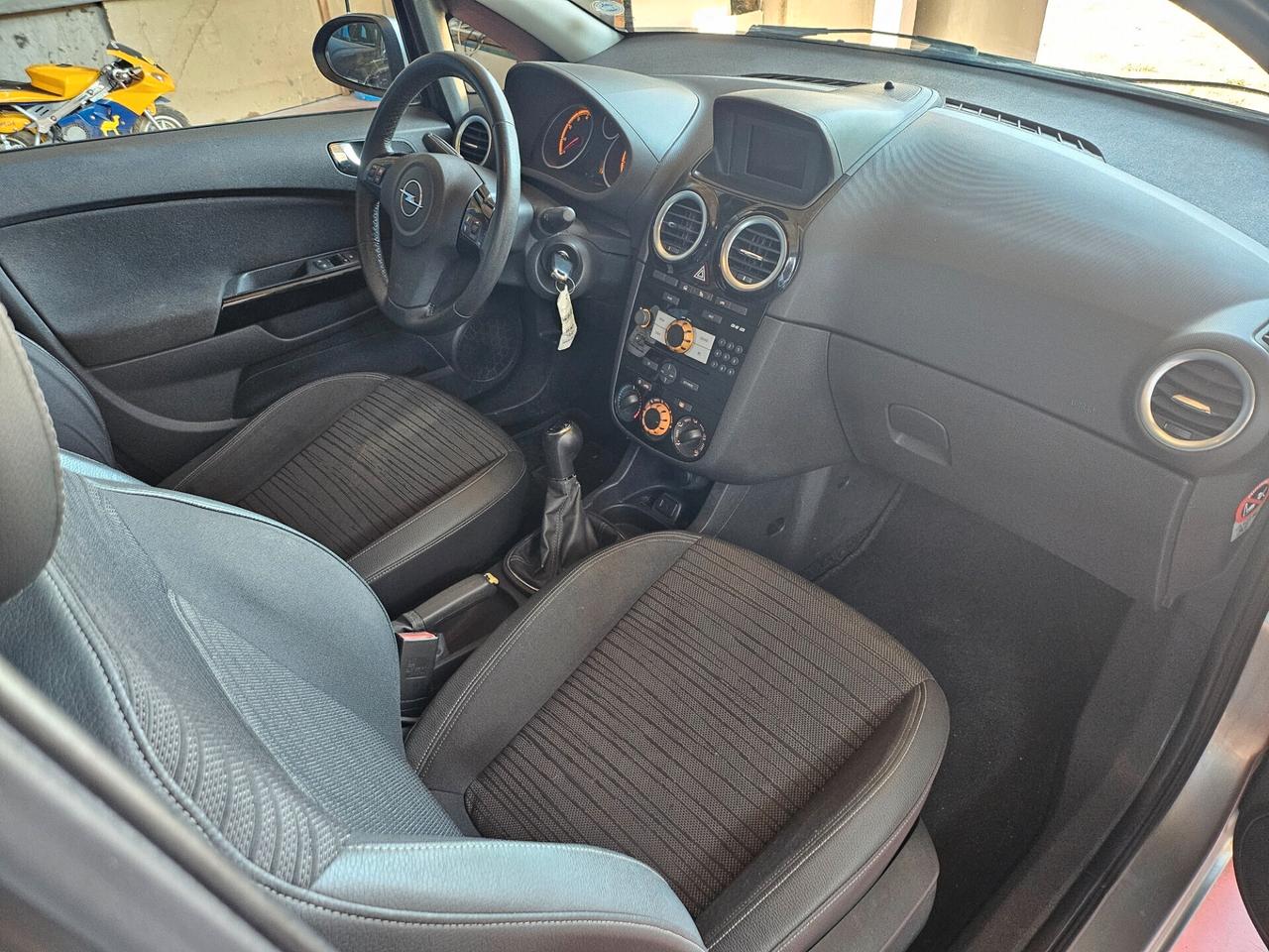 Opel Corsa 1.2 85CV 5 porte GPL-TECH Ecotec