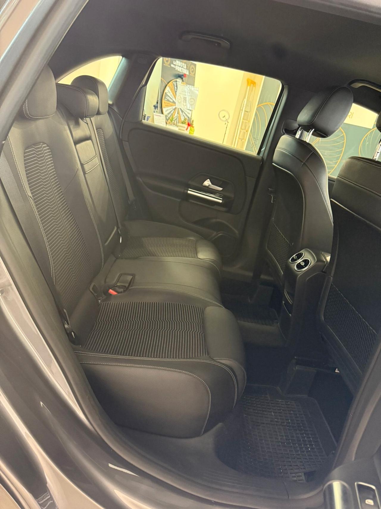 Mercedes Classe B 180d Sport AUTOMATICA 2021 Soli 90.000 KM