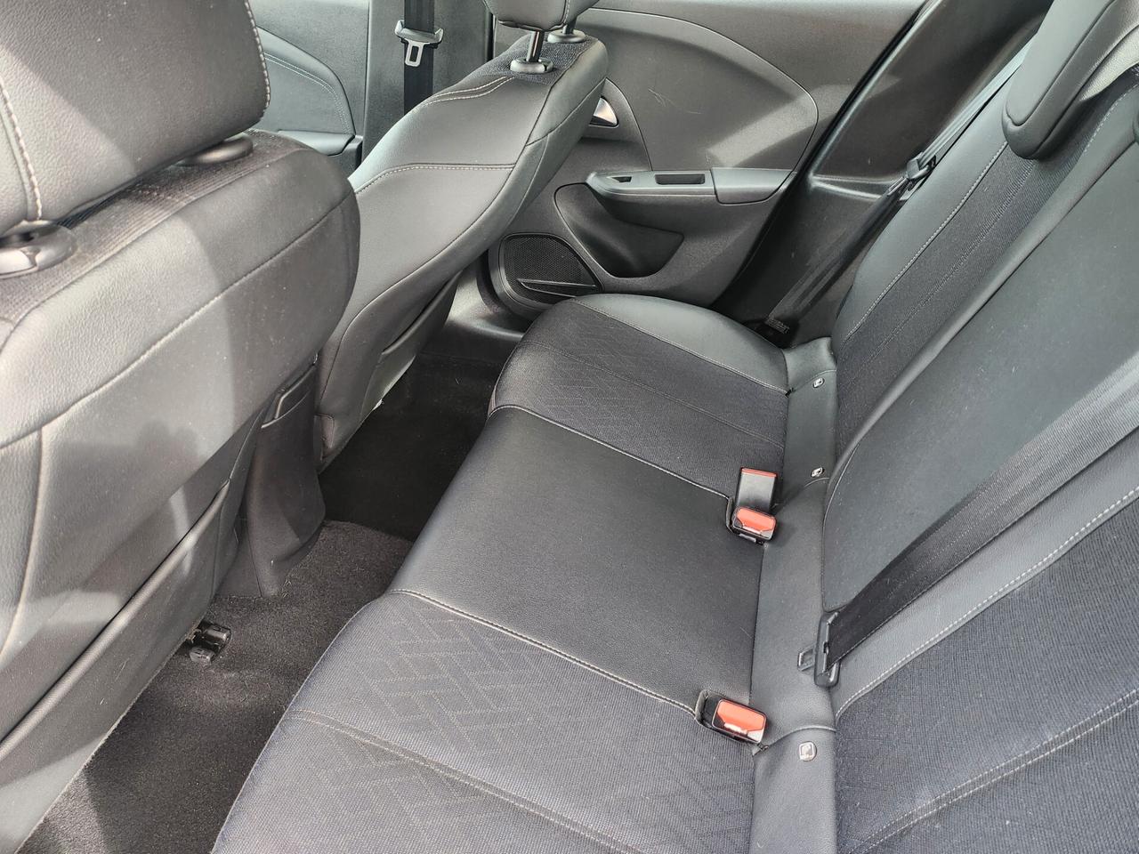 Opel Corsa 1.2 Edition