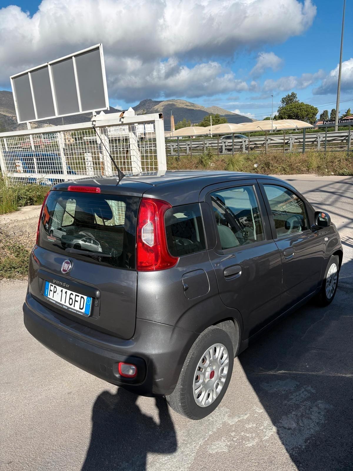 Fiat Panda 1.2 Easy anno 2018 km 62.000 per info 3279411053