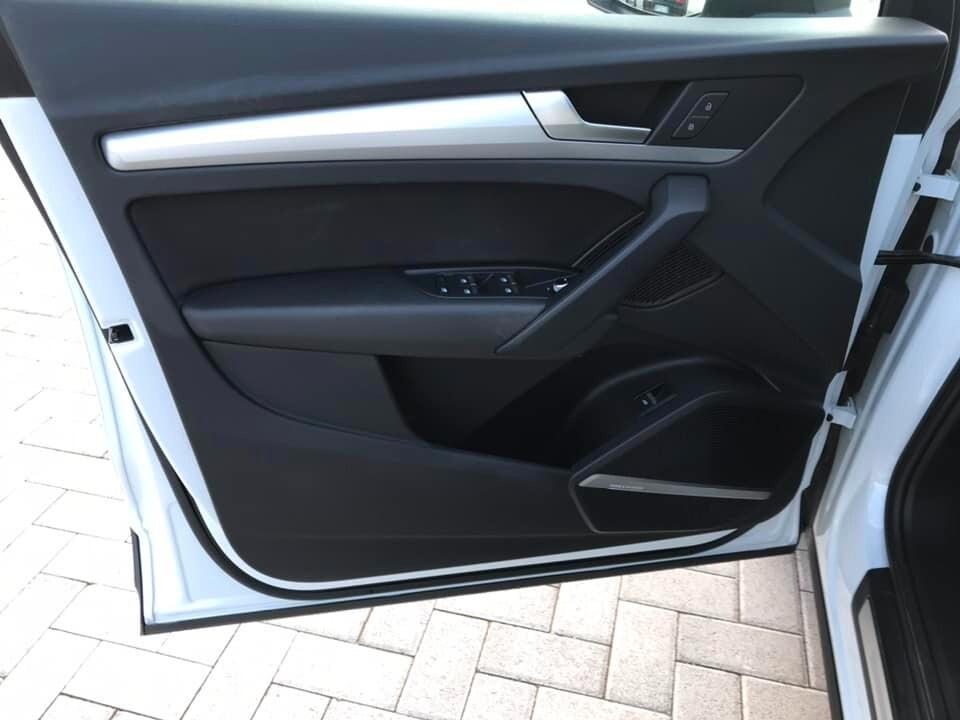 Audi Q5 2.0 TDI quattro S tronic Business 2019