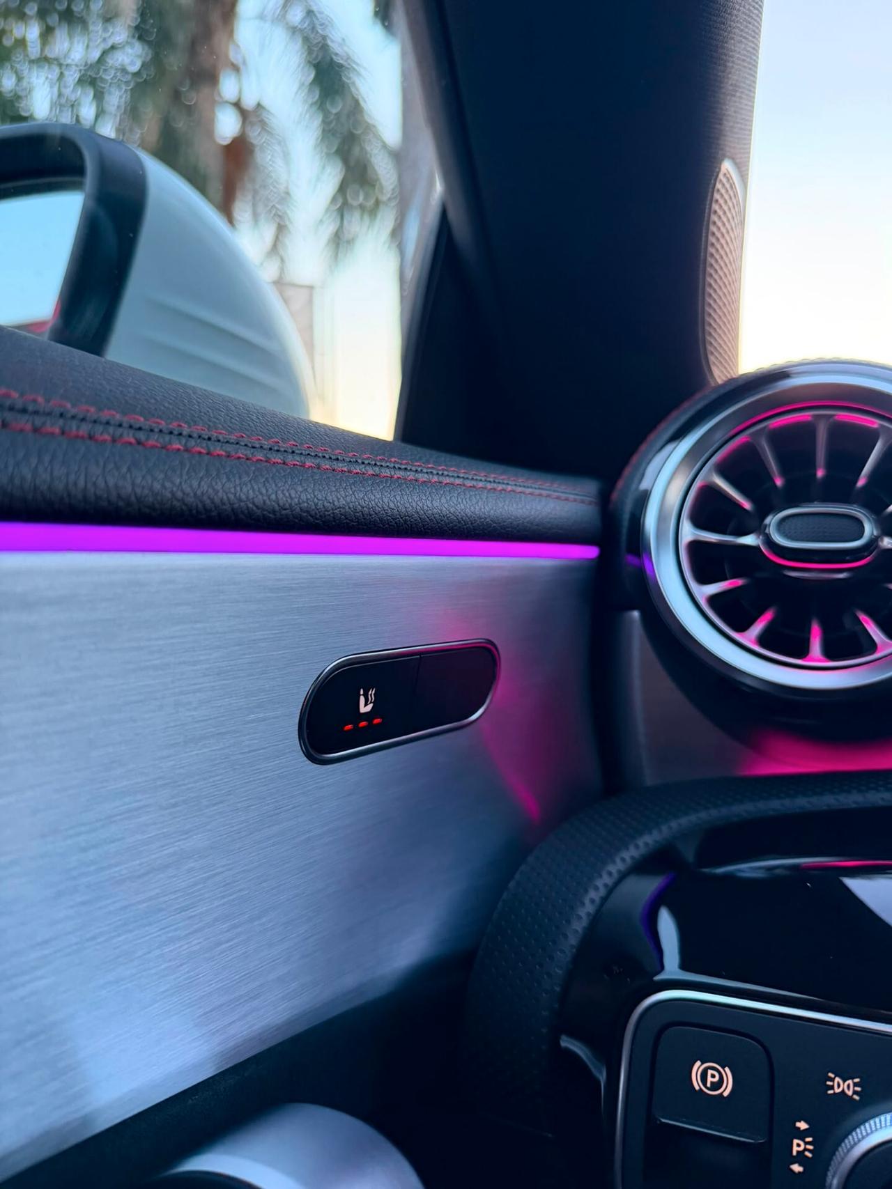 Mercedes-benz CLA 200d Automatic SB Premium AMG Led Ambient