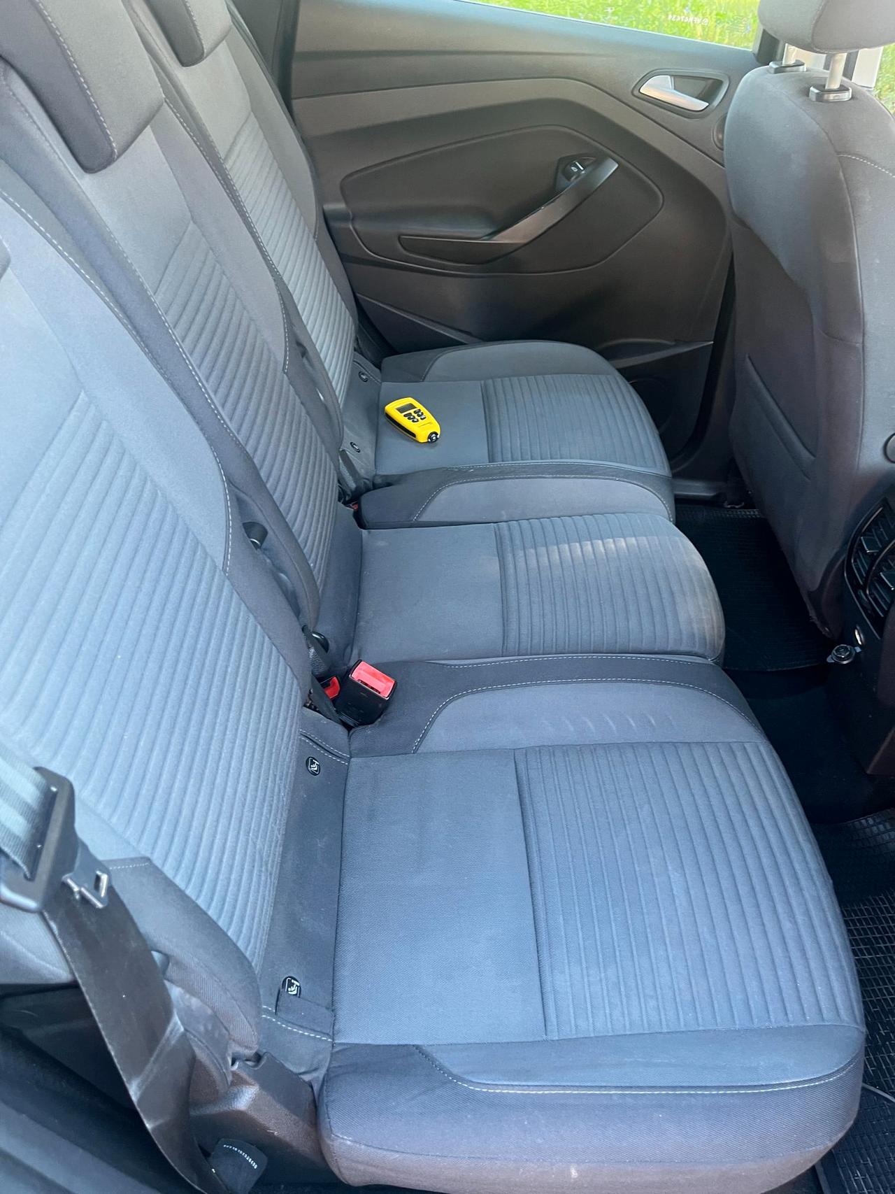 Ford C-Max 1.5 tdci Titanium s&s 120cv powershift