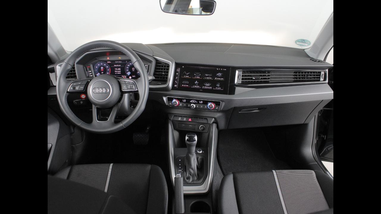 AUDI A1 II 2019 Sportback - A1 Sportback 25 1.0 tfsi s-tronic
