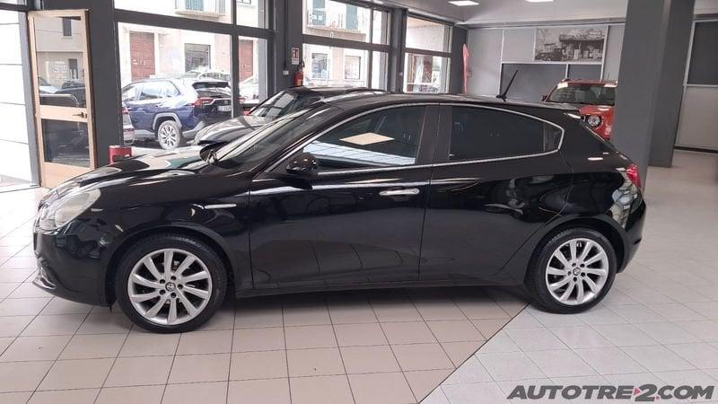 Alfa Romeo Giulietta Giulietta 1.6 JTDm-2 105 CV Distinctive