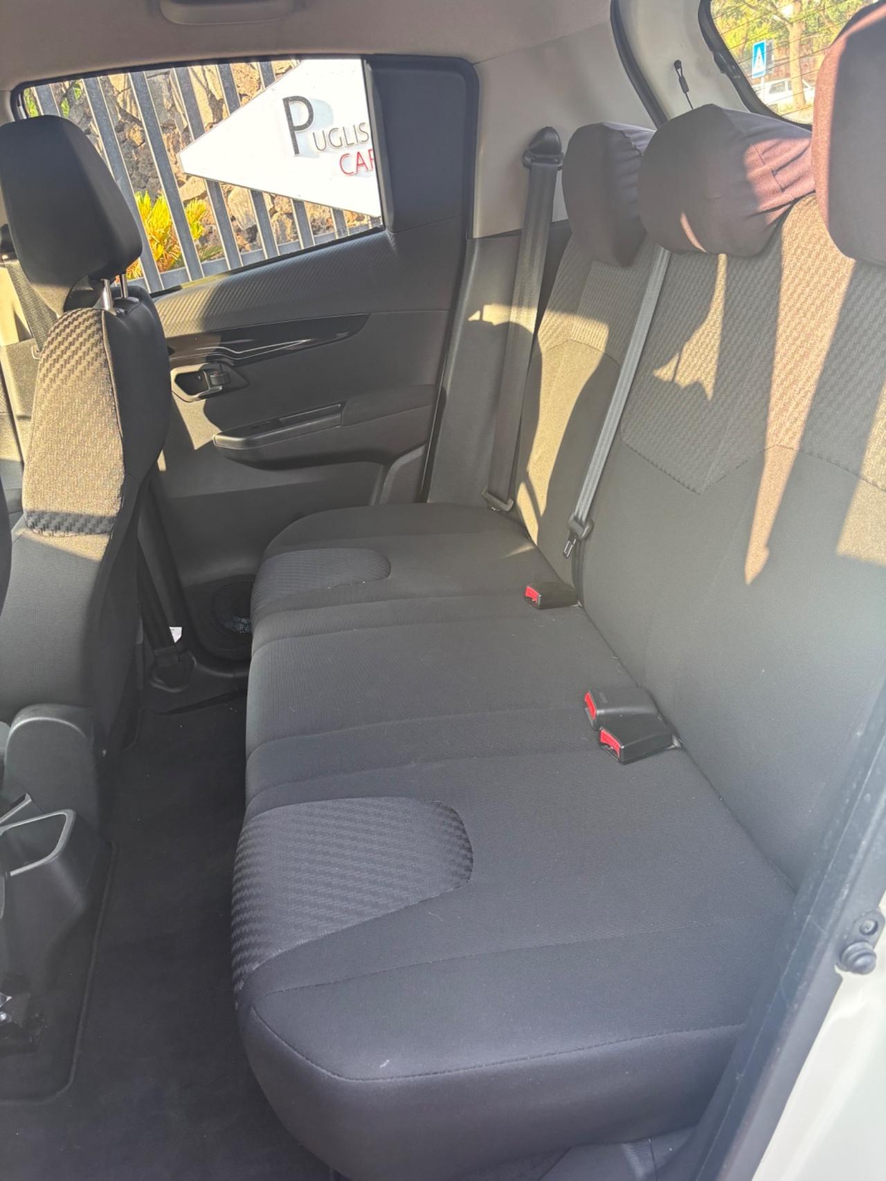 Mahindra KUV100 1.2 VVT K8