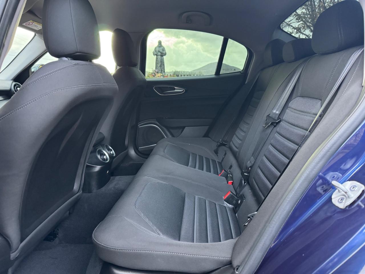 Alfa Romeo Giulia 2.2 Turbodiesel 136 CV AT8 Business