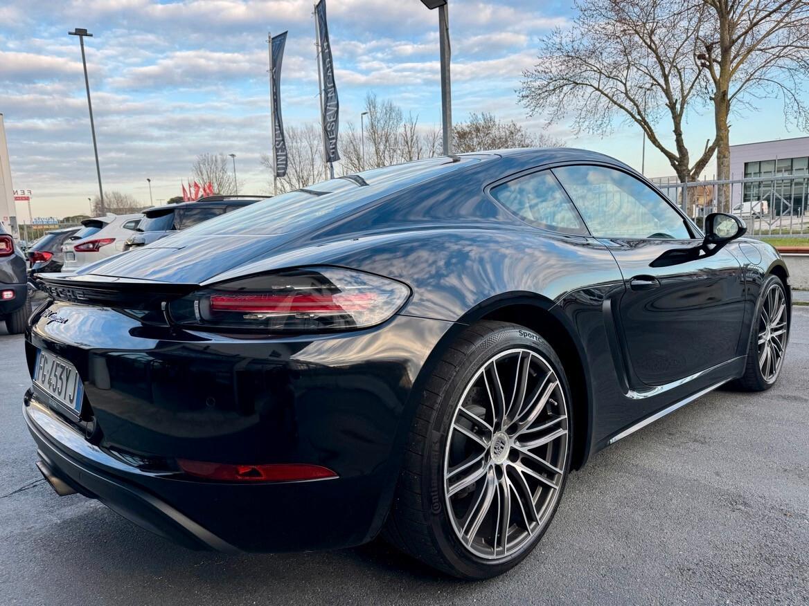 Porsche 718 Spyder Cayman 2.0