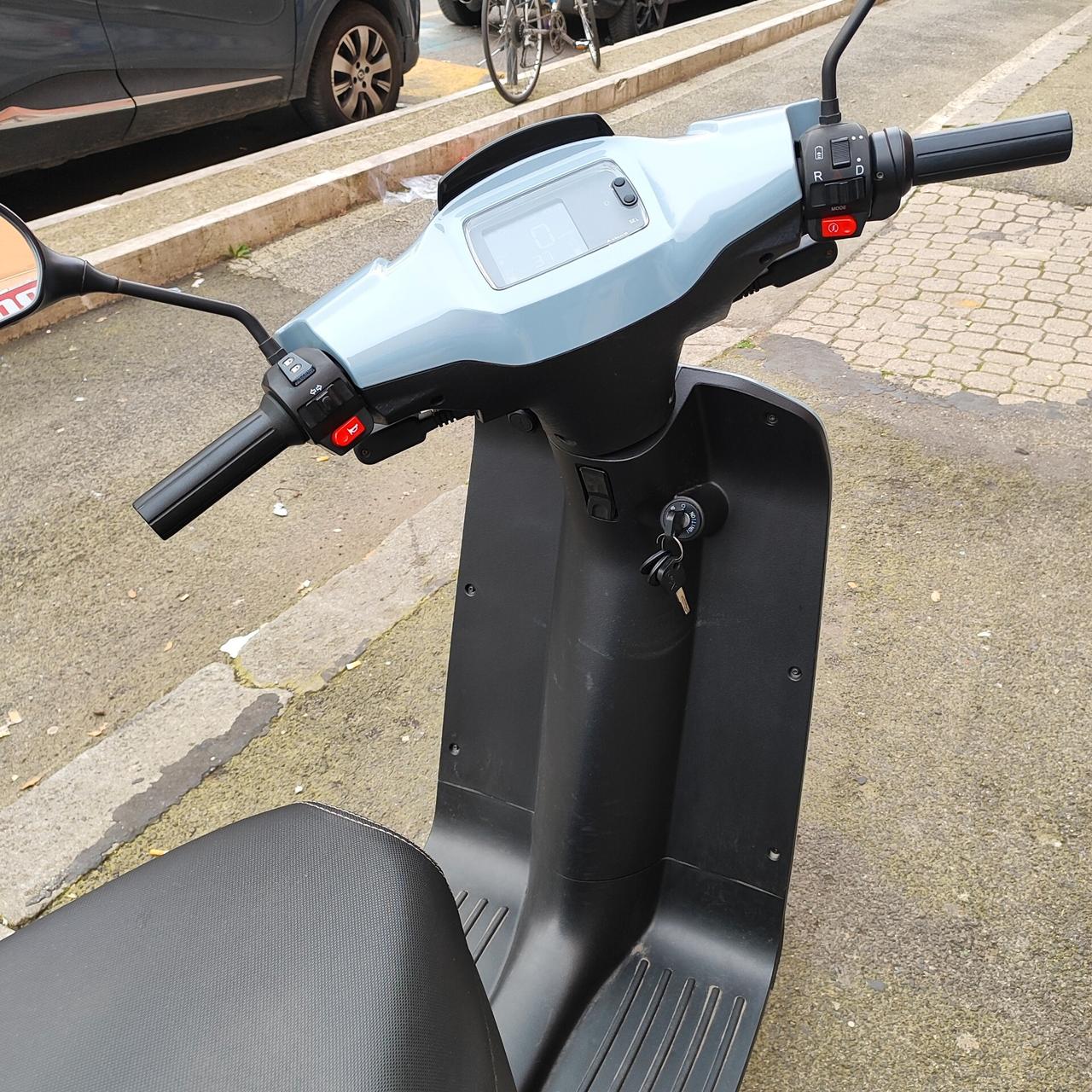 Askoll NGS3 2024 USATO – 4.910 KM – SCOOTER ELETTRICO PARI AL NUOVO