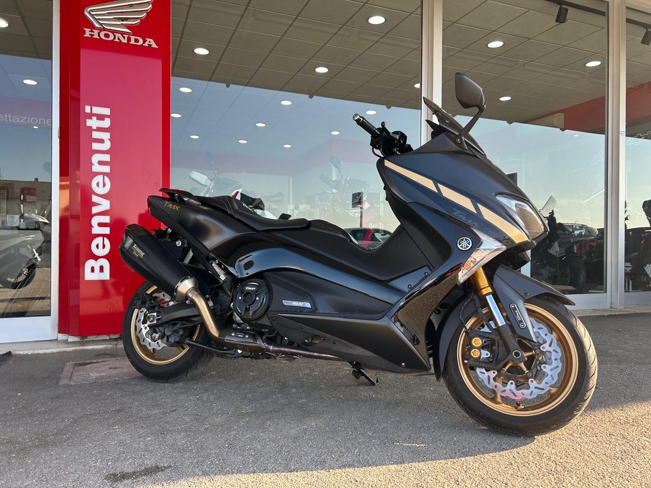 Yamaha TMAX 530 SX