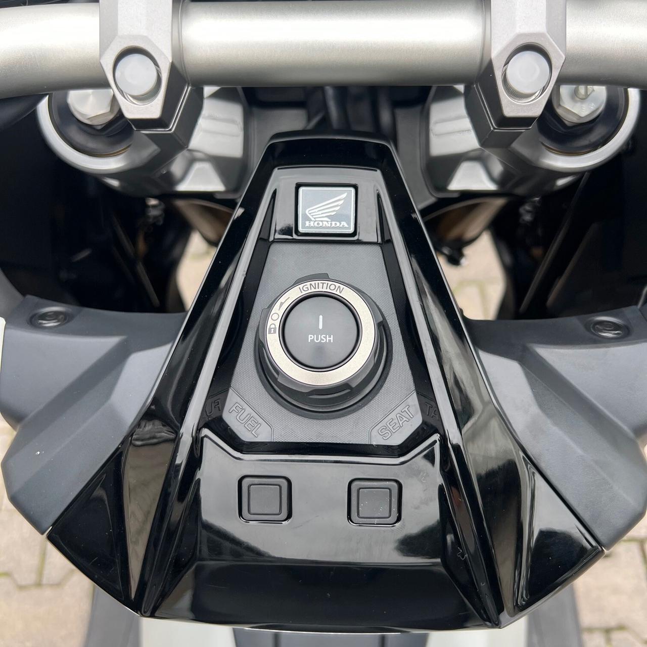 Honda X-ADV 750 SPORT