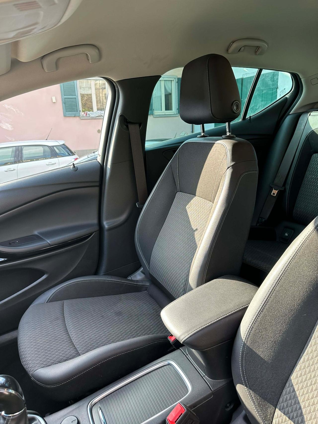 Opel ASTRA PREMIUM KMCERT GARANZ UNICOPR