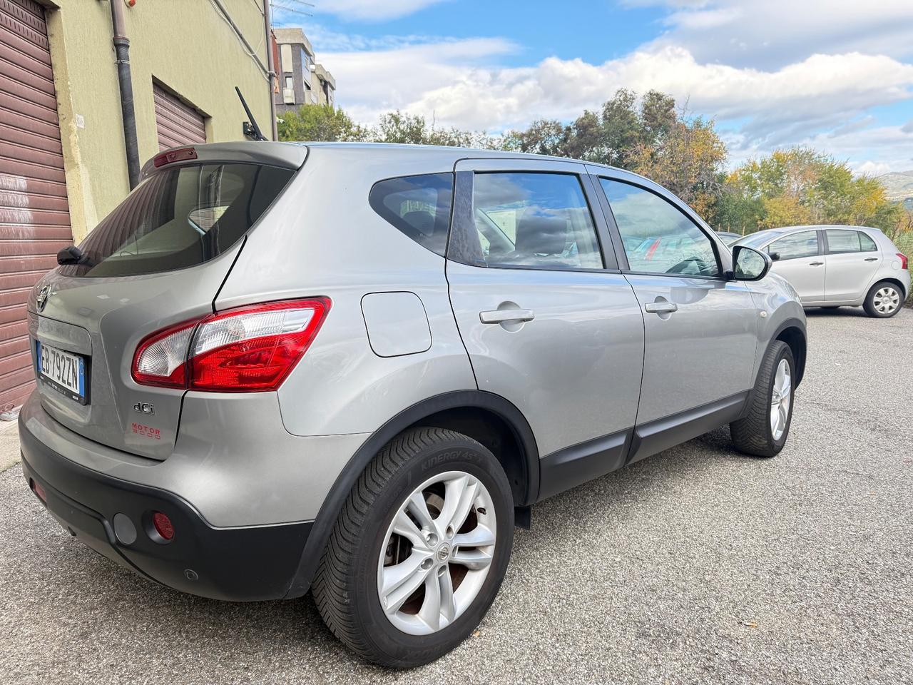 Nissan Qashqai 1.5 dCi DPF Tekna