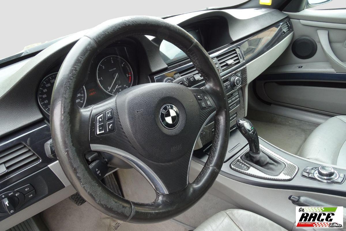 BMW - Serie 3 - 320d xDrive MSport