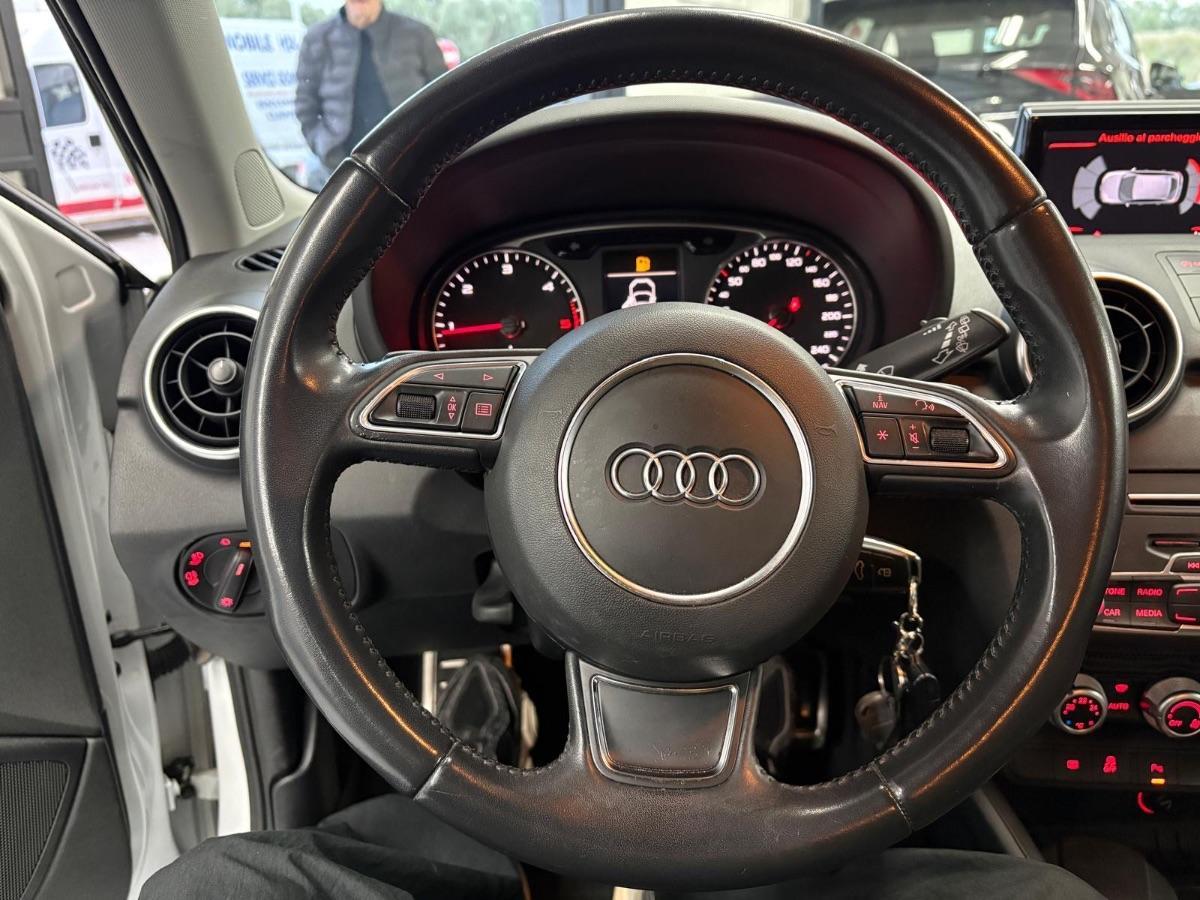 AUDI A1 1.4 TDI ultra S tronic Metal plus LED/ PELLE/ NAVIGATORE