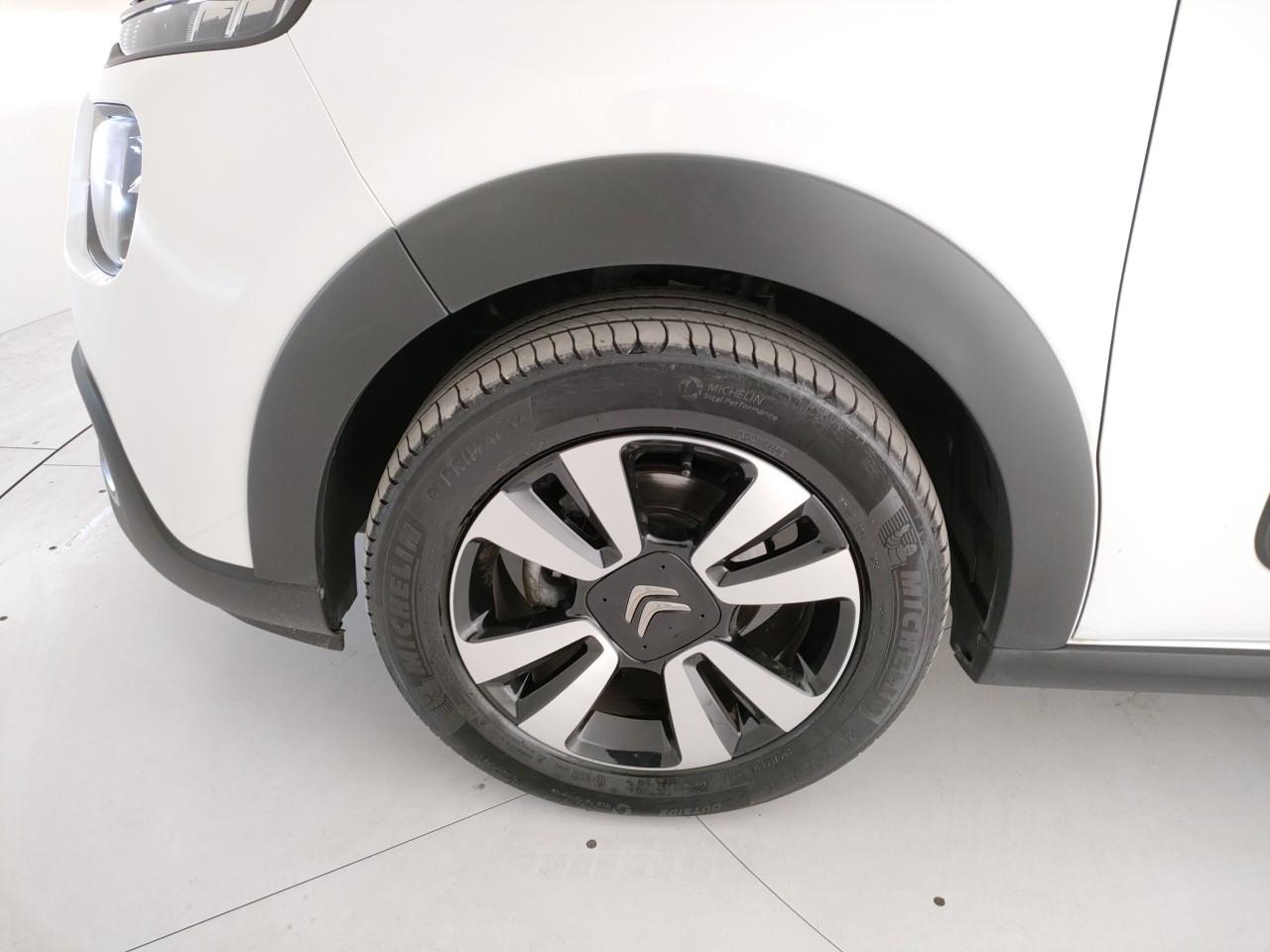 Citroen C3 1.2 puretech Shine s&s 83cv