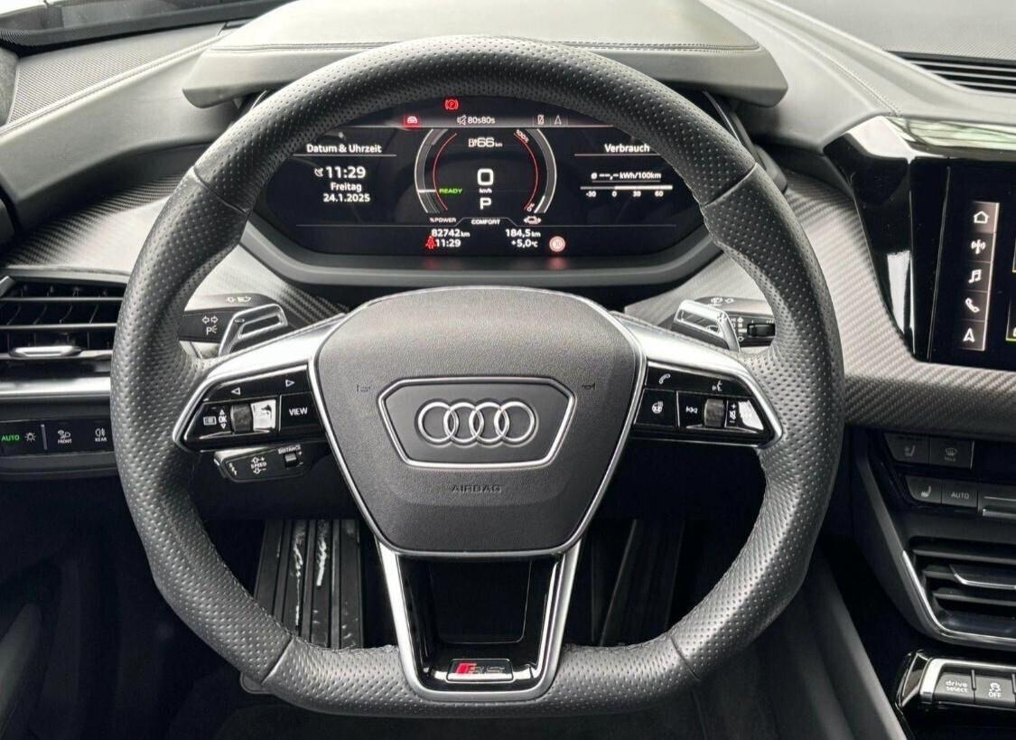 Audi RS E-tron GT-600 CV-sedili massagg. e climatizz.