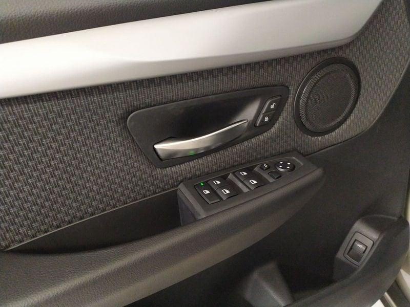 BMW Serie 2 Active Tourer 214d Active Tourer Advantage