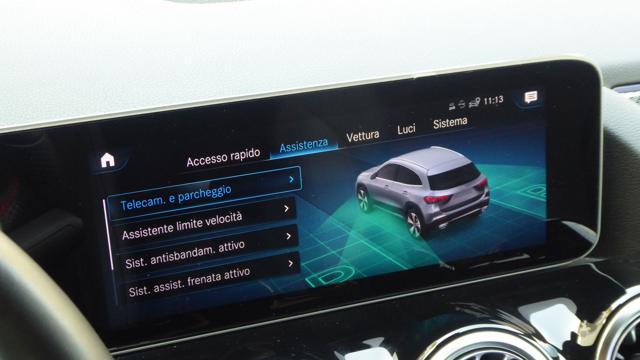 MERCEDES-BENZ GLA 220 d Automatic 4Matic Premium AMG