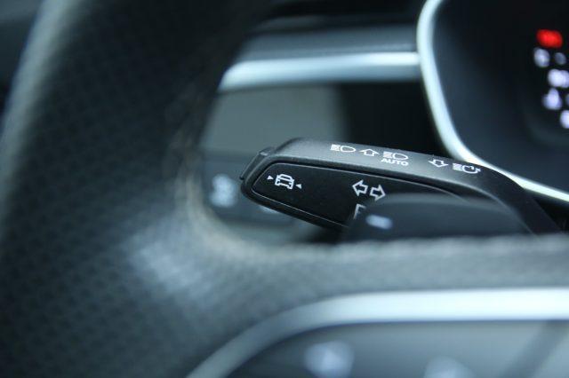 AUDI Q3 Sportback 35TDI S tronic S line edition Black line