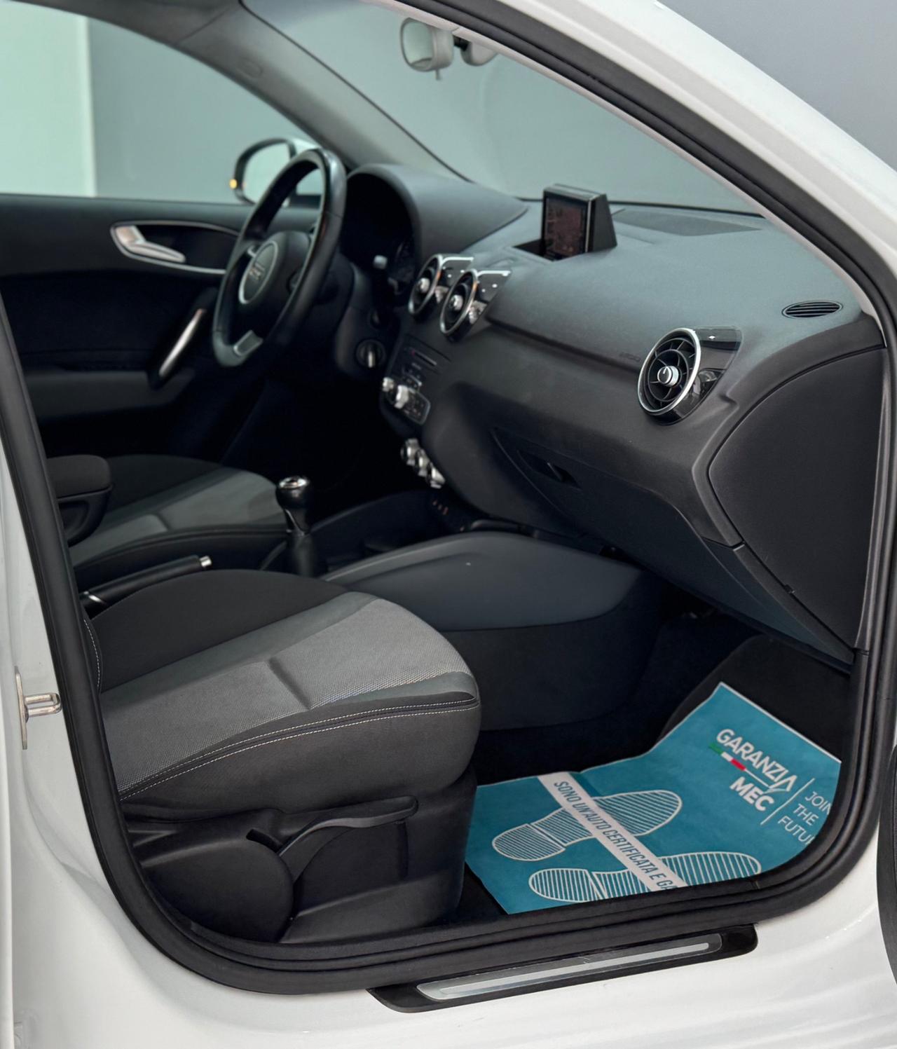 AUDI A1 SPB 1.4 TDI Admired – NEOPATENTATI