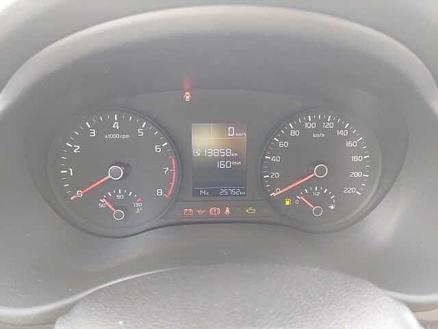 Kia Stonic 1.2 DPI Urban TT