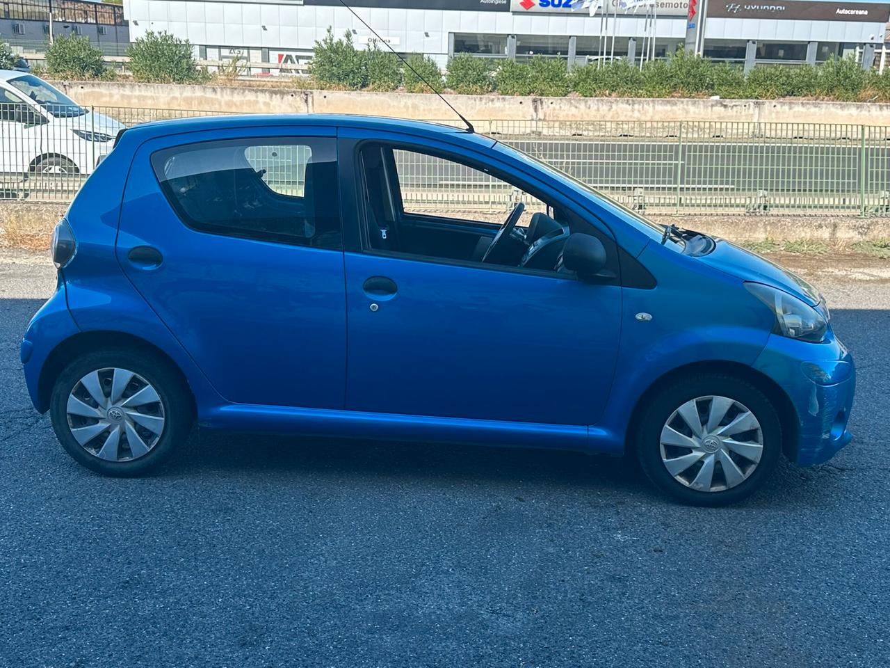 Toyota Aygo 1.0 12V VVT-i 3 porte Active Connect