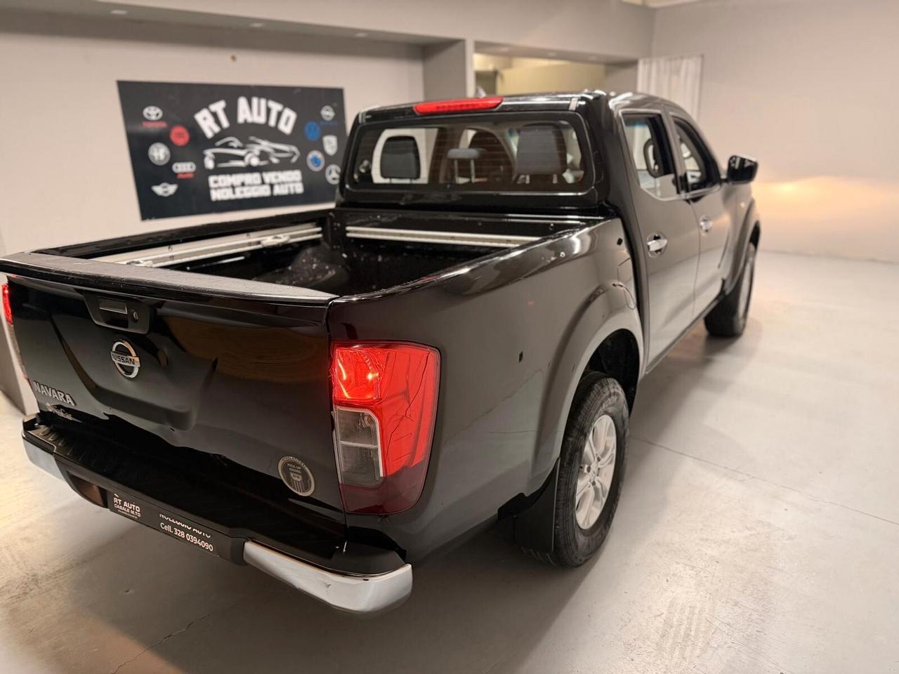 Nissan Navara 2.3 dCi 4WD Double Cab N-Connecta